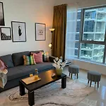 Lovely Full Marina View 1Br Apt In Bay Central Tower, Dubai Marina With Modern Gym & Pool, Steps To Beach & Metro