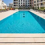 Amazing 1 Bedroom In Port De La Mer Near The Sea