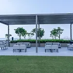 Your Beachfront Luxe Escape Experience - Suiteable