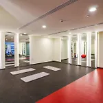 Vayk - Modern 2Bd In The Marina Near Beach