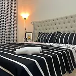 Master Room With Attach Bathroom Near Mall Of The Emirates