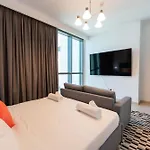 Skylight Two Bedroom Downton Views 1 Direct Access To Dubai Mall