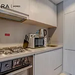 Mira Holiday Homes - Cozy 1 Bedroom In Business Bay