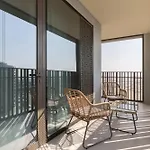 Creek Beach Roomy 3Br + Terrace