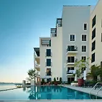 Magnificent Beachfront 1Br With Private Beach Access