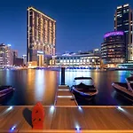 Address Dubai Marina Mall Hotel Suites