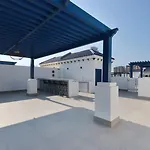 Livbnb - Beachfront 4+1 Villa In Palma Residences