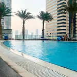 Homesgetaway - Cozy 2Br Apartment At The Torch Dubai Marina