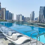 Easygo - Binghatti Canal Burj Khalifa View 1 Bedroom