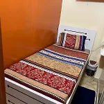 Moon Backpackers , Al Rigga , Partition For Couples And For Singles