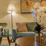 Rare Holiday Homes - Modern Style - Close To V Hotel - Serene Community - Summer 2 - R229 - Jvc