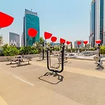 Chic Studio With Balcony 5 Mins Walk To Dubai Mall