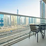 Luxury Escapes - 1Br Apt With Balcony - West Avenue Marina