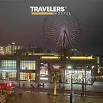 Travelers - Dubai Marina Hostel