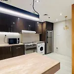 High Floor With City Skyline & Burj Khalifa View 3 Bedroom Unit Marina