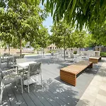 Amazing Apartment Next To Dubai Mall 160Br-2