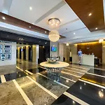 Marco Polo - Stylish And Spacious 2 Bedroom With Marina, City Views