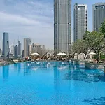 Frank Porter - Emaar Residences Fashion Avenue