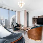 Lux Apt-Burj View Opp. Dxb Mall