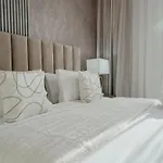 Nasma Luxury Stays - Harbour Gate Tower 1