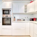 Fairfield Tower, Park Island, Dubai Marina - Mint Stay