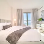 Peaceful 4Br Penthouse With Assistant Room At Le Pont Jumeirah By Deluxe Holiday Homes