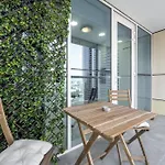 Vibrant 1Br At Prime Location Dubai Marina By Deluxe Holiday Homes