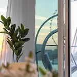 Magical Jbr Apt With Private Beach Access!