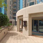 2Br In The Residence With Fireworks View,Near Dubai Mall - Allsopp&Allsopp