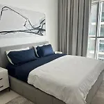 Luxury Apartment With Private Beach At Emaar Beachfront