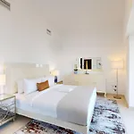 Cayan Tower - Smart One Bedroom Loft On High Floor