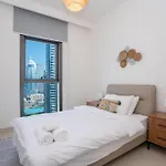 Family Apartment From High Floor Burj Khalifa Views 183Bc-3