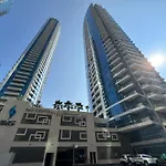 Elegant Dubai Marina & Sea View Studio In Bay Central Tower, Dubai Marina With Modern Gym & Pool, Steps To Jbr Beach & Metro