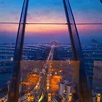 The Palm Tower, Nakheel Mall, Palm Jumeirah