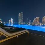 Luxury Studio Apartment In Dubai Marina- Ela