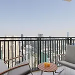 Livbnb - Sea, Beach & Marina View, 3Br At 5242