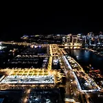 Vibes By Beds And Company - 51St Floor, Full Sea View