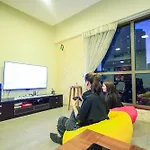 Lunar Hostel Plus