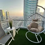 Modern Dubai Marina Apartment
