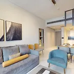 Luxury 2 Bedroom With View-Dubai Business Bay
