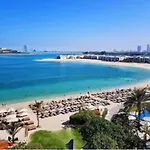 Luxury 4Br Apt - Palm Jumeriah - Beach Club Access