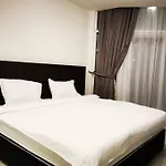 208 Amazing 2 Bedroom With Burj Khalifa & Canal View