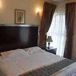 Royal Plaza Hotel Apartments