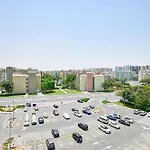 Luxury Escapes - Tranquil Retreat - Studio Apts Near Metro And Mall - Discovery Gardens - Shar & Mcl