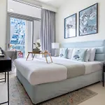 Frank Porter - Vera Residence
