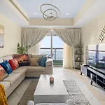 Spectacular 2 Bedroom Marina Sea Views