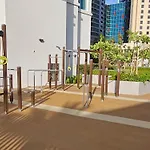La Vie, Jbr- Sea View With Beach Access- Happy Holidays Lux