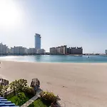 Private 5 Bedroom Beach Villa