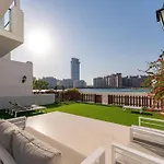 Private 5 Bedroom Beach Villa