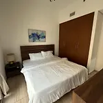 Private Studio With Kitchen, Bathroom, Pool, Parking, Free Gym